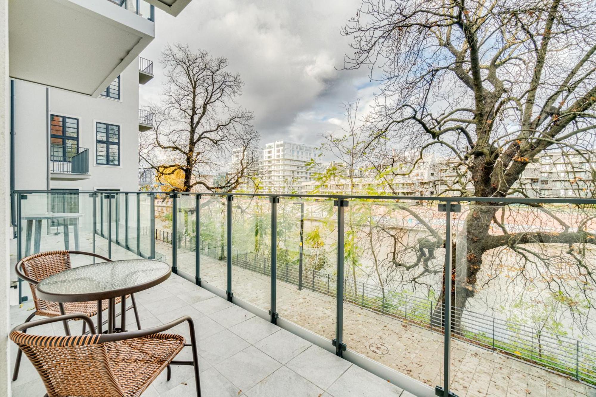 Apartament Riverside View - Parking Free Wrocław Kültér fotó